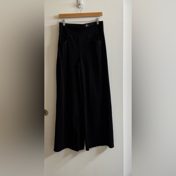 HALARA Pants - HALARA Wide Leg Black Pull-On Pants